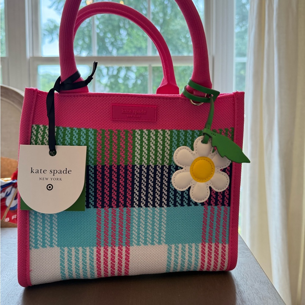 Kate Spade Target Collab crossbody NWT, daisy tag included